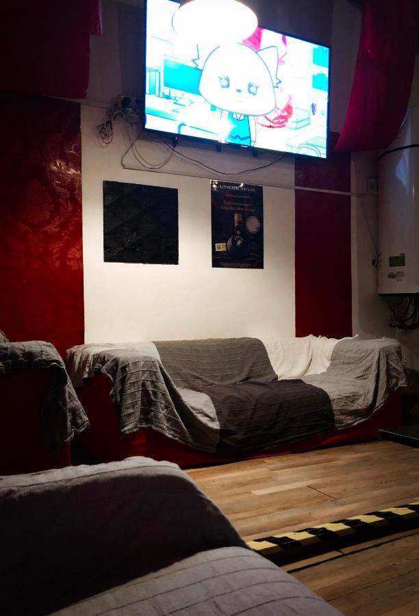 Whole Basement Former Pub For Stag Do, Bachelor House Party Flat Apartment