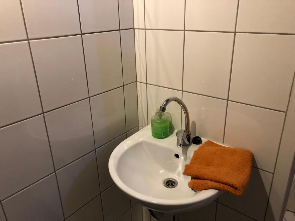Whole Basement Former Pub For Stag Do, Bachelor House Party Flat Lejlighed Budapest
