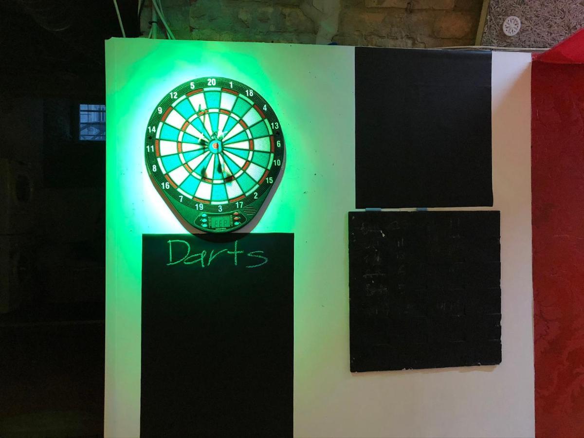 Whole Basement Former Pub For Stag Do, Bachelor House Party Flat Lejlighed Budapest